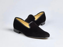 Load image into Gallery viewer, ROBES / SMOKING JACKETS / PAJAMAS / MEN / WOMEN / PURE LUXURY CASHMERE MADE IN ENGLAND / 30 COLORS / CUSTOM BESPOKE HAND MADE / FROM