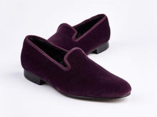 Load image into Gallery viewer, R P VELVET SMOKING JACKETS / ROBES / PAJAMAS / MEN / WOMEN / 15 ELEGANT COLORS / CUSTOM BESPOKE HAND MADE / FROM