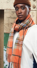 Load image into Gallery viewer, R P SCARF / PURE CASHMERE / MADE IN ENGLAND / WIDE SIZE / MEN / WOMEN
