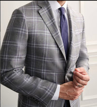 Load image into Gallery viewer, R P IVORY DINNER JACKET / LORO PIANA / WOOL / CASHMERE / CUSTOM BESPOKE / MADE TO MEASURE / MADE TO ORDER / ALL STYLES, DESIGNS & SIZES / FABRICS MADE IN ITALY & ENGLAND / FROM