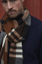 Load image into Gallery viewer, R P SCARF / PURE CASHMERE / MADE IN ENGLAND / WIDE SIZE / MEN / WOMEN