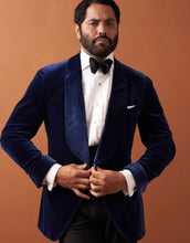 Load image into Gallery viewer, R P IVORY DINNER JACKET / LORO PIANA / WOOL / CASHMERE / CUSTOM BESPOKE / MADE TO MEASURE / MADE TO ORDER / ALL STYLES, DESIGNS & SIZES / FABRICS MADE IN ITALY & ENGLAND / FROM