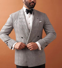 Load image into Gallery viewer, R P EVENING WEAR / CUSTOM BESPOKE / MADE TO MEASURE / MADE TO ORDER / ALL STYLES, DESIGNS & SIZES / FABRICS MADE IN ITALY & ENGLAND