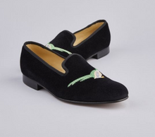 Load image into Gallery viewer, ENGLISH VELVET SHOES / BLACK VELVET WITH CREST / 7 DESIGNS / SIZE 6 TO 13