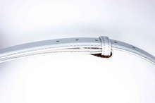 Load image into Gallery viewer, R P BELT / WHITE PEBBLE CALF / HAND MADE IN ITALY / BUCKLE / GOLD / SILVER / MATT SILVER