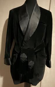 R P VELVET SMOKING JACKETS / ROBES / PAJAMAS / MEN / WOMEN / 15 ELEGANT COLORS / CUSTOM BESPOKE HAND MADE / FROM