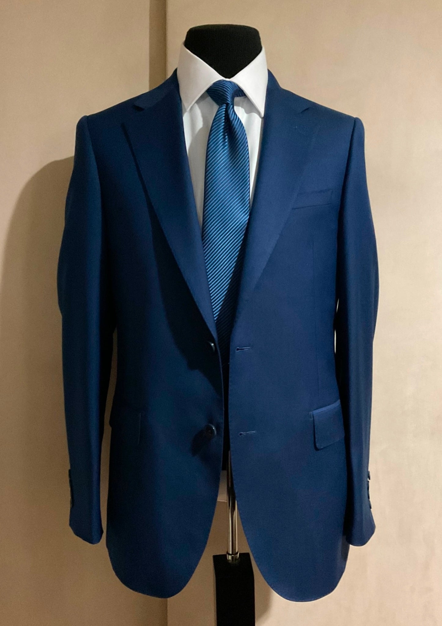 R P SUIT / SOLID ITALIAN BLUE / SLIM FIT / SUPER 140'S WOOL