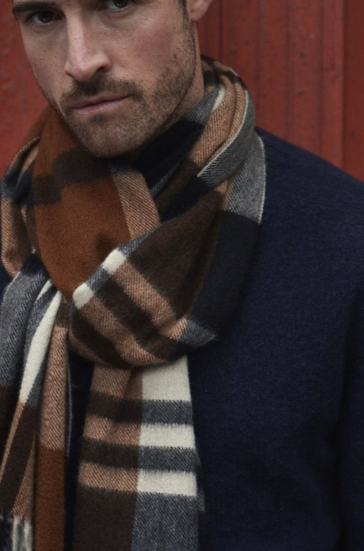 R P SCARF / PURE CASHMERE / MADE IN ENGLAND / WIDE SIZE / MEN / WOMEN