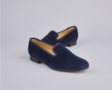 Load image into Gallery viewer, ENGLISH VELVET SHOES / NAVY VELVET / 6 COLORS / SIZE 6 TO 13
