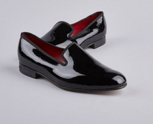 Load image into Gallery viewer, ENGLISH VELVET SHOES / BLACK VELVET / 6 COLORS / SIZE 6 TO 13
