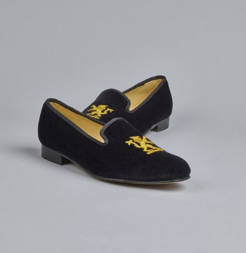 ENGLISH VELVET SHOES / BLACK VELVET WITH CREST / 7 DESIGNS / SIZE 6 TO 13