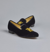 Load image into Gallery viewer, ENGLISH VELVET SHOES / BLACK VELVET WITH CREST / 7 DESIGNS / SIZE 6 TO 13
