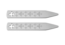 Load image into Gallery viewer, R P COLLAR STAYS / ENGRAVED FLEUR DE LYS

