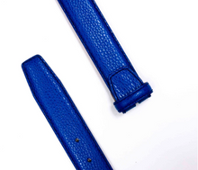 Load image into Gallery viewer, R P BELT / COBALT BLUE PEBBLE CALF / HAND MADE IN ITALY / BUCKLE / GOLD / SILVER / MATT SILVER
